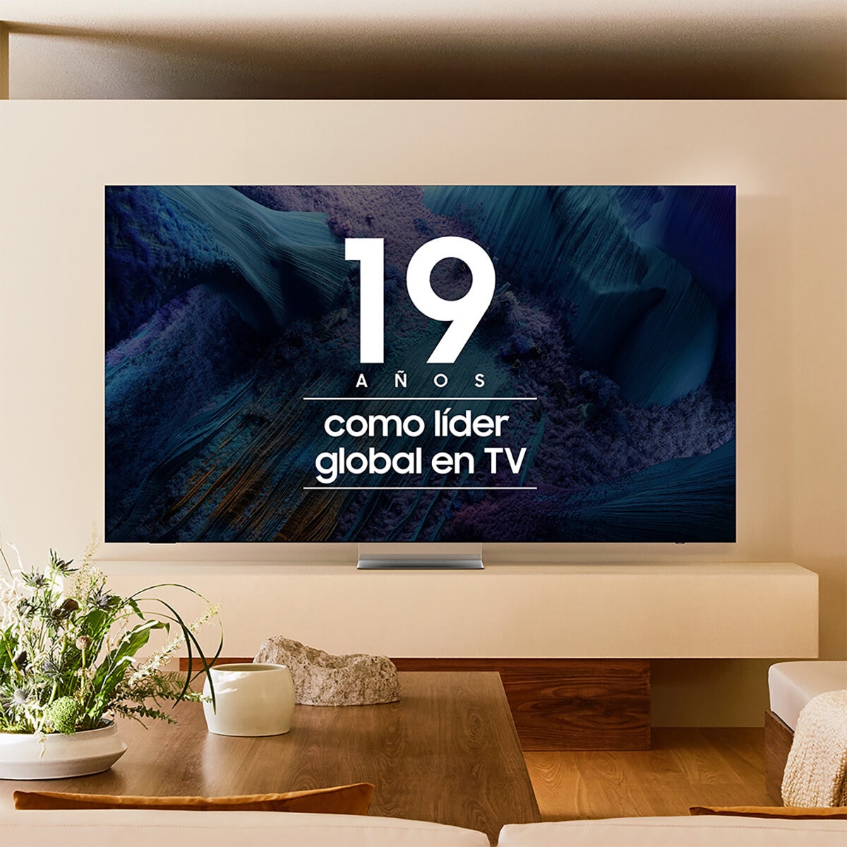 Samsung Pantalla 43" Crystal UHD Smart TV Samsung Pantalla 43" Crystal UHD Smart TV