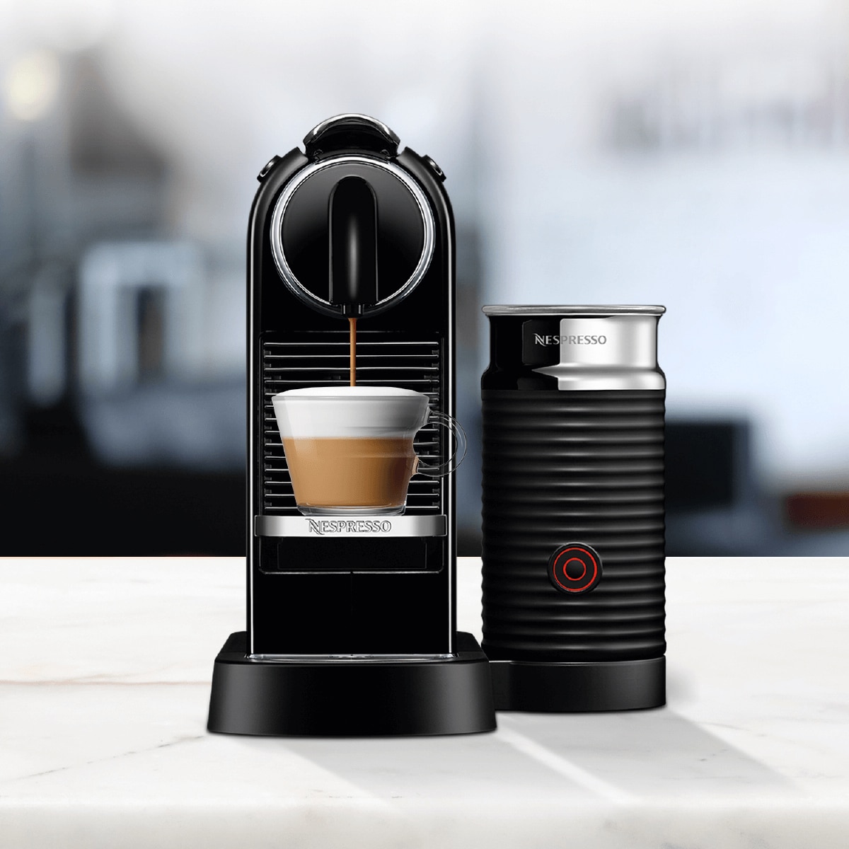 Nespresso by De'Longhi Máquina Vertuo para café y expreso, con espumador de  leche Aeroccino, negro