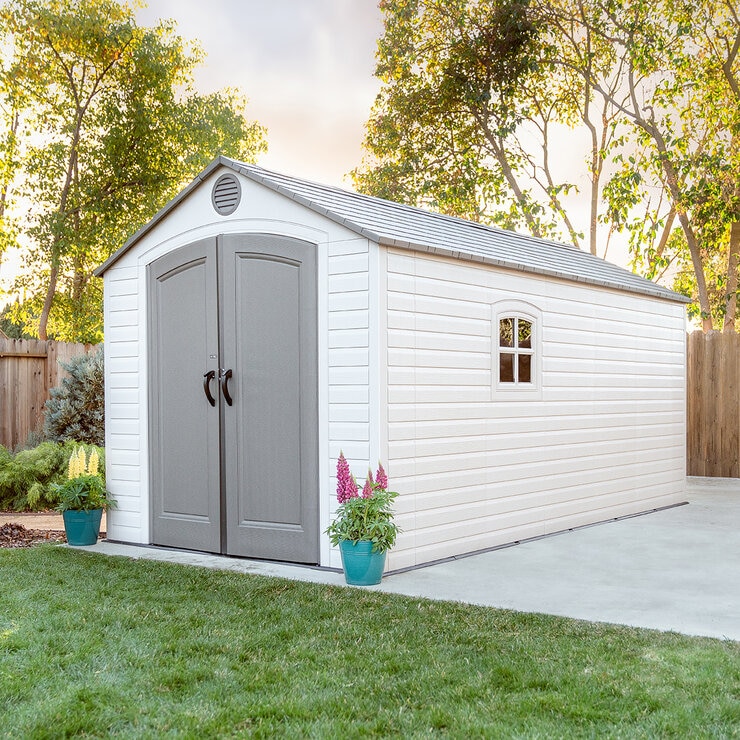 Lifetime, Cobertizo de 2.44m x 4.57 m Lifetime, Cobertizo de 2.44m x 4.57 m