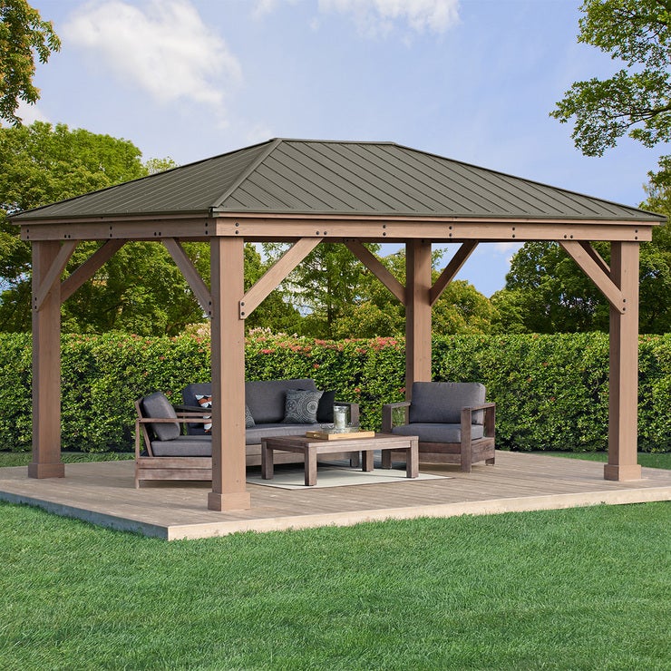 Yardistry Pérgola de Madera con Techo de Aluminio de 3.7m x 4.9m Yardistry Pérgola de Madera con Techo de Aluminio de 3.7m x 4.9m