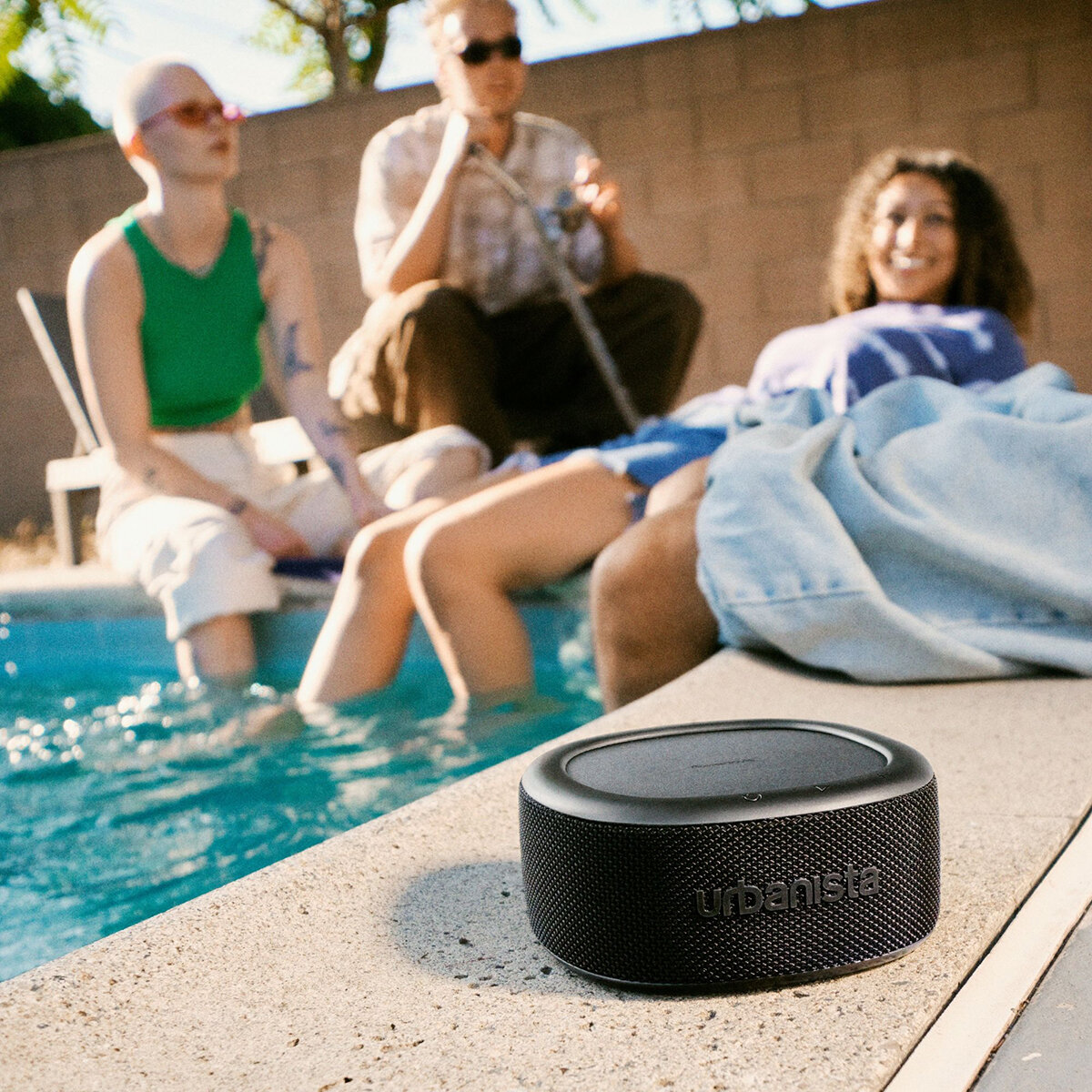 Urbanista Malibu Bocina Bluetooth con Carga Solar