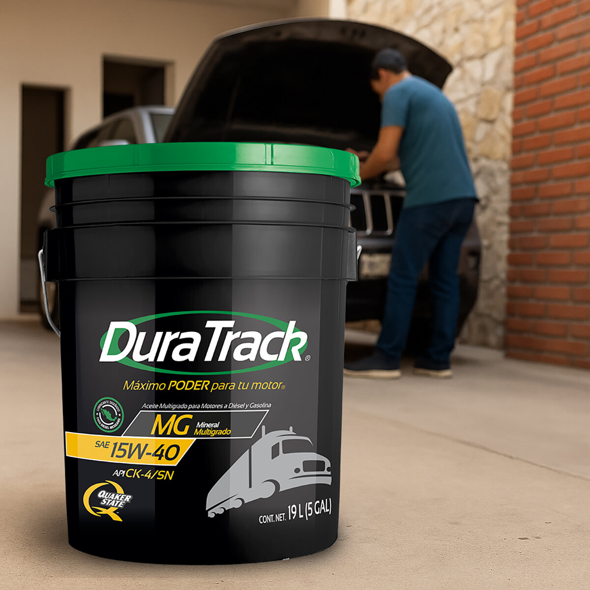 Quaker DuraTrack Aceite para motor a Diesel 15W40 API CK-4 Cubeta de 19L Quaker DuraTrack Aceite para motor a Diesel 15W40 API CK-4 Cubeta de 19L