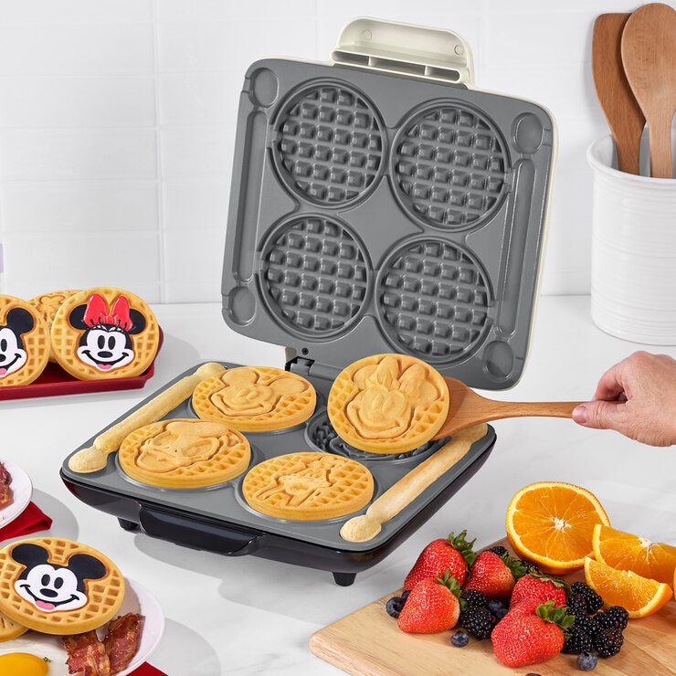 Dash Wafflera Disney con 4 Placas Intercambiables Dash Wafflera Disney con 4 Placas Intercambiables