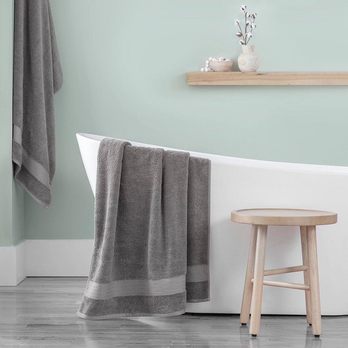 Purely Indulgent, Toalla para Baño, Gris Purely Indulgent, Toalla para Baño, Gris