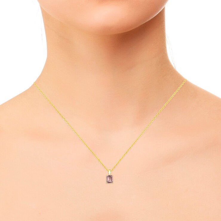 Dije de Morganita, Oro Amarillo de 14k Dije de Morganita, Oro Amarillo de 14k