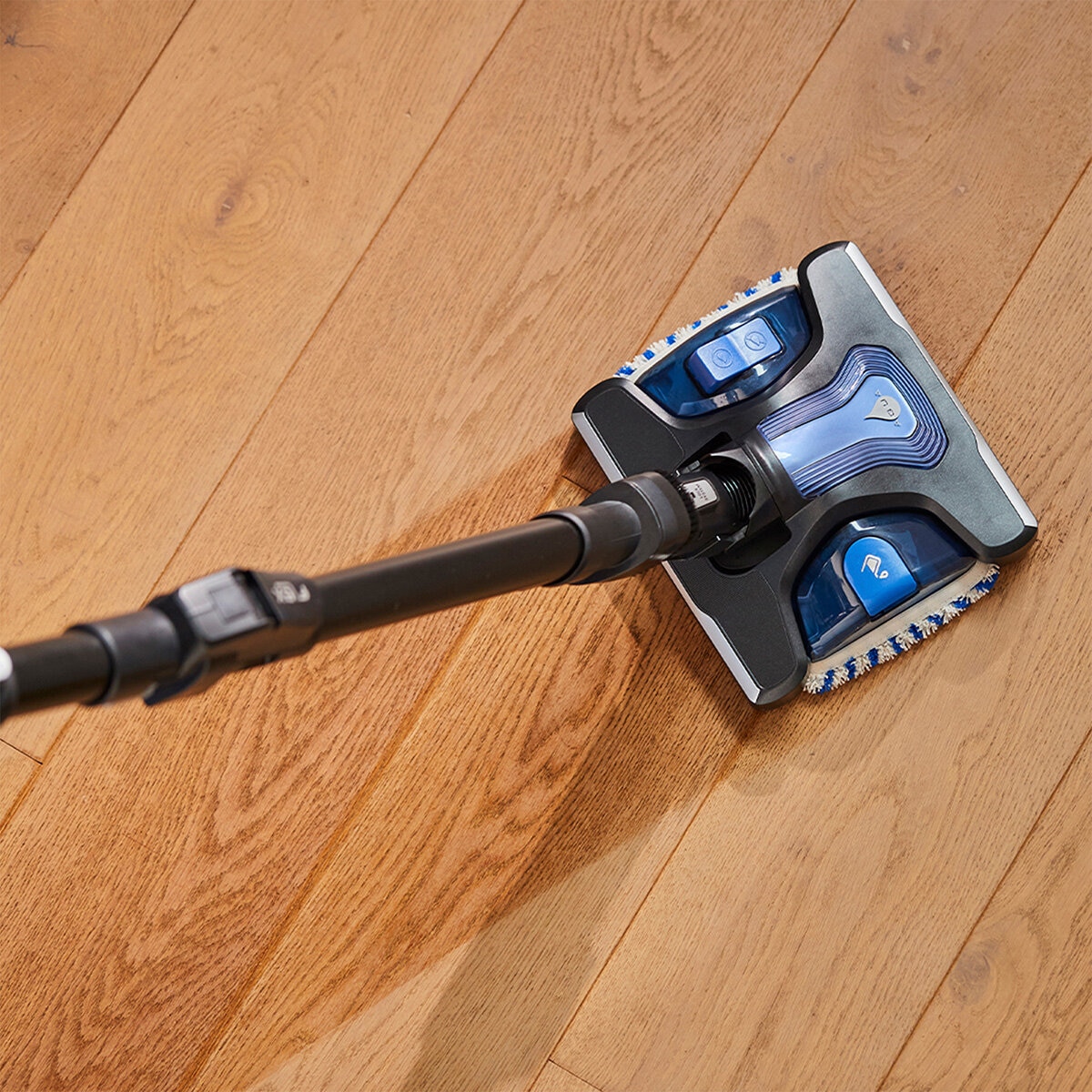 Rowenta XForce Flex 12.60 Incluye Cabezal Aqua Head Rowenta XForce Flex 12.60 Incluye Cabezal Aqua Head