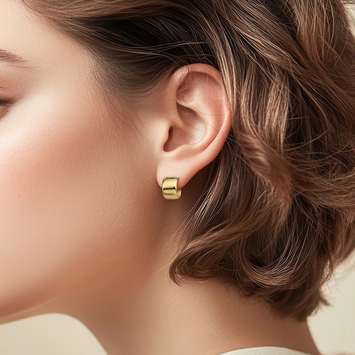 Aretes, Arracadas 'C', Oro Amarillo 14K Aretes, Arracadas 'C', Oro Amarillo 14K