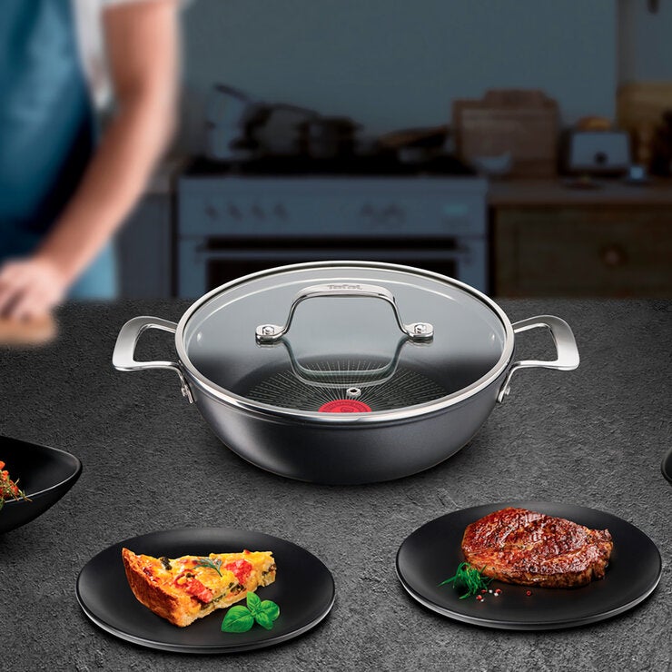T-fal Arrocera de 26cm con Tapa T-fal Arrocera de 26cm con Tapa