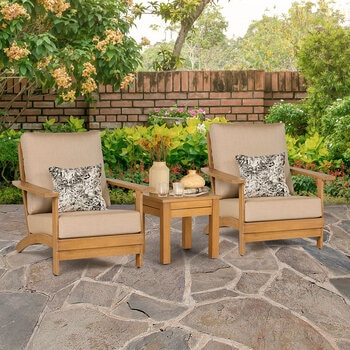 El Prime Day de  rebaja el set de cinco piezas de muebles de exterior  baratos para un jardín o terraza de ensueño