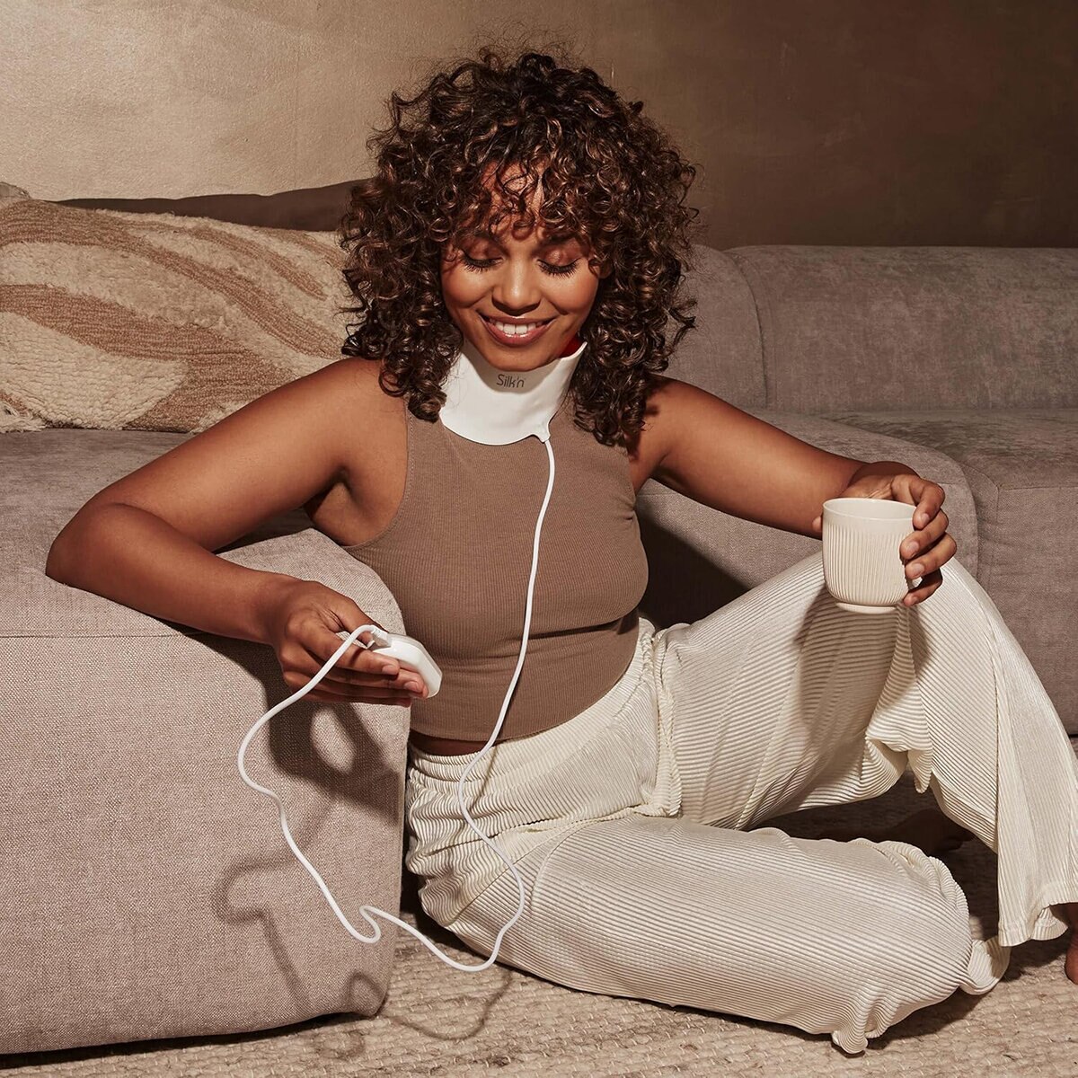 Silk'n, Máscara de Luz Led para el Cuello Silk'n, Máscara de Luz Led para el Cuello