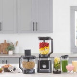 Ninja Deluxe, Sistema de Cocina con Jarra de 2.6 L, Procesador de 9 Tazas, 2 Discos de Rebanado/triturado, 2 Vasos de 700 ml Ninja Deluxe, Sistema de Cocina con Jarra de 2.6 L, Procesador de 9 Tazas, 2 Discos de Rebanado/triturado, 2 Vasos de 700 ml