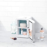 Chefman, Mini Refrigerador de belleza con puerta de espejo y luz LED