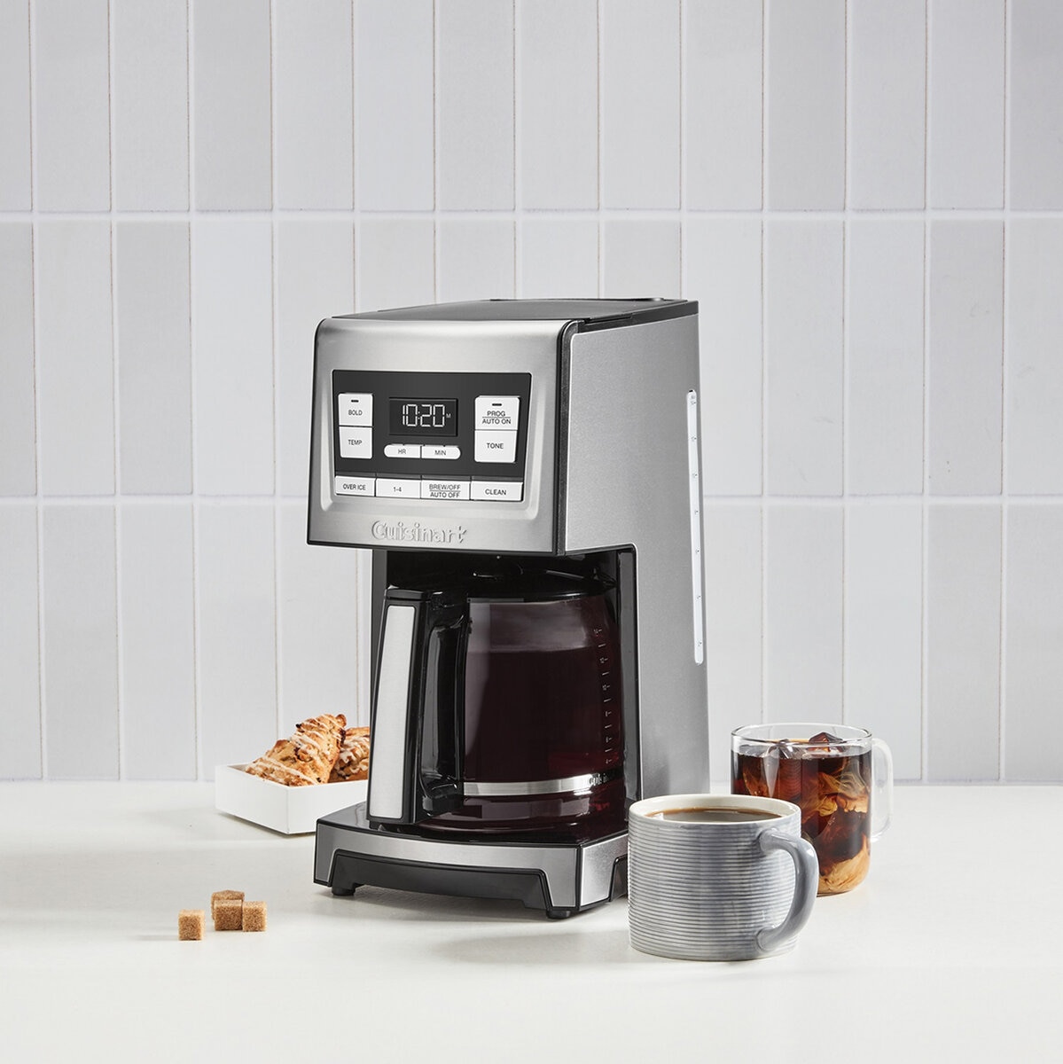 Cuisinart, Cafetera Programable de 14 Tazas Cuisinart, Cafetera Programable de 14 Tazas