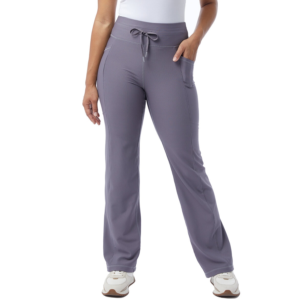 Pantalon 32 femme sale