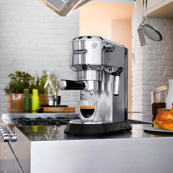 De'Longhi, cafetera tipo barista de espresso y cappuccino