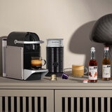 Nespresso, Cafetera Combo PIXIE TITAN + Espumador de Leche Aeroccino 3