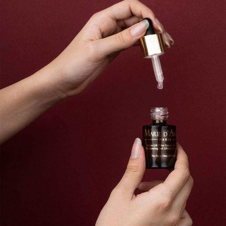 Suero para el Contorno de Ojos, Marie D´Argan, 15 ml Suero para el Contorno de Ojos, Marie D´Argan, 15 ml