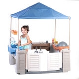 Step 2 Grill & Splash Centro de Juego con Toldo